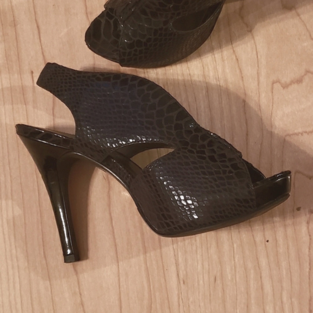 Moda Spana heels. Size 5.5